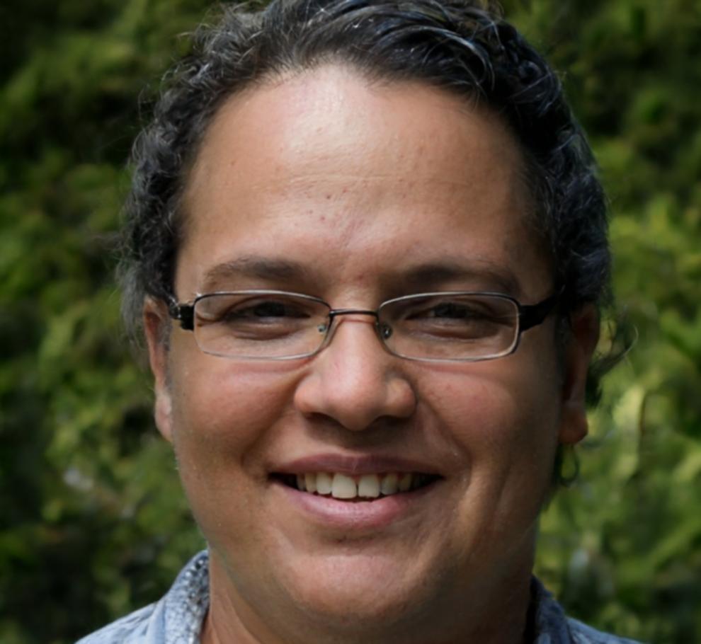 Carlos Mendoza, Director Financiero